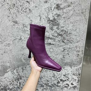 Bottes Femmes en automne et hiver 2022 NOUVELLE Version coréenne épisser la fermeture à glissière Mesh Red Skinny Boots