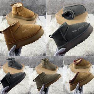 2022 Classic Ultra Mini Stivali Caviglia corta Inverno Stivali da neve in pelle di pecora Stivaletti con plateau da donna Impermeabile Pelliccia di lana naturale Moda Scarpe basse calde Botas 35-44 uggitys