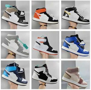 Дизайнерские мужчины Женщины 1S OG Basketball Shoes Fashion High Top Casual Sneakers Outdoor Unisex Zapatillas Скейтборд Тренеры 36-44 O392