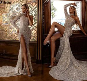 Sparkle Silver Sequined Mermaid Prom Dresses Halter One Shoulder Long Sleeve Formal Evening Gowns Sexy Split Arabic Aso Ebi Women Special Occasion Dress CL1512