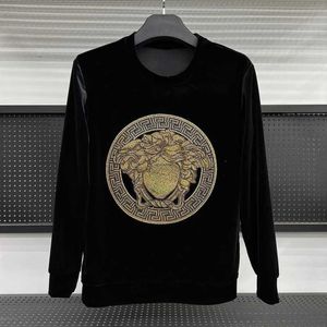 Wyższa wersja SWEATER MENSA Bluza gorąca wiertarka długie rękaw Tshirt Vers Designer Blobie