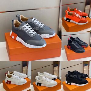 Designer-Freizeitschuhe, Bounce-Sneaker, Wildleder-Trainer, atmungsaktiv, Patchwork-Mesh-Laufschuh, Herren-Bounce-Sneaker, rutschfester Gummi-Flachtrainer mit Box