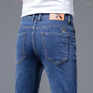 Jeans masculinos 2023 Primavera Summer Homens Moda Moda Slim Fit Casual Casual Cotton Denim calças retas Marca masculina Blue