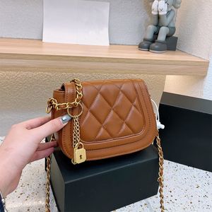 Kvinnor Luxurys designer v￤skor ￤kta l￤derhandv￤skor plakar lady handv￤ska crossbody axelkanal totes mode pl￥nbok v￤ska guld mynt mun omslag v￤ska