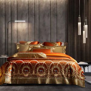 Set di biancheria da letto Luxury Gold Horse Lace Edge Ricamo Set Fibra di bambù Cotone Morbido Accogliente Copripiumino Lenzuolo Federe 221129