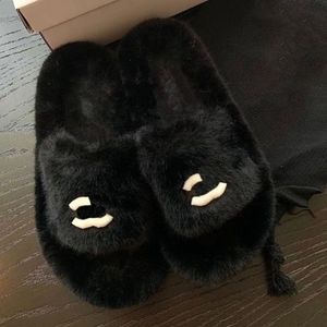 Luxury Slipper Designer Sandal Slippers Letters Slides Women Mens Slippers Flat Bottom Flip Flop Sneakers Boots Casual Shoe Fuzzy nice 2211293D