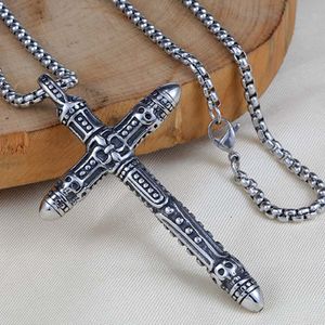 Punk Skull Cross Necklace Pendant Celtic Stainless Steel Ancient Silver Necklaces Men Hip Hop Fine Fashion Jewelry