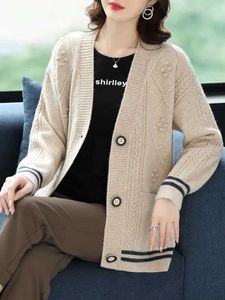 Damenpullover Damen Casual Lange Ärmel Strickpullover Jacke Streifen Koreanische Mode Weste Tops Vintage SingleBreasted Kleidung Neu 2022 J220915