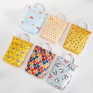 Bolsas de armazenamento 1pcs Bolsa de tampão à prova d'água bolsas sanitárias fofas bolsas portáteis de batom de batom colorido portátil Cabos de dados do fone de ouvido Organizador