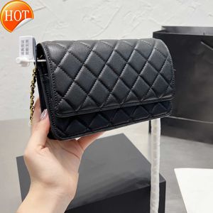 Women's Luxury Designer Shoulder Bags 2023 Fashion Classic Argyle Diamond Flip Bag Portable Multi-function Single Shoulder Oblique Cross Bag Factory Connected Sale