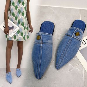 Slippers confortável personalidade versátil feminina jeans redonda dedo dedo plana Sapatos femininos Sandália de praia 221128