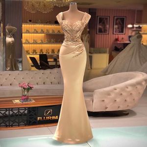 2023 Sexy Arabic Prom Dresses Gold Crystal Beaded See Through Satin Cap Sleeves Sweetheart Evening Dress Mermaid Formal Party Gowns