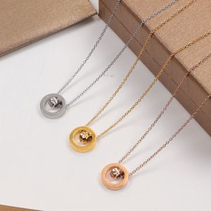 Collane d'amore Ciondolo doppio anello tondo Collana piatta Gioielli moda donna oro rosa e argento Imitazione retrò placcato rodio Must-have per le coppie