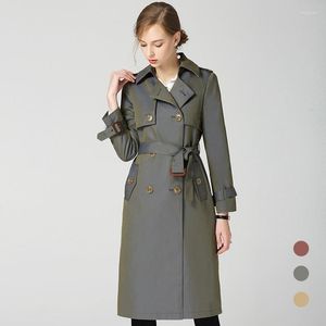 Trench da donna Cappotto impermeabile da donna autunno bello Giacca a vento lunga Europa America Moda doppio petto Slim con cintura Outwear