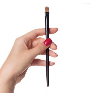 Makeup Brushes F15 Professional Resilient Synthetic Fiber Concealer Creamy Eye Shadow Brush Ebony Handle Cosmetic Make Up on Sale