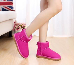 2022 Hot AUS U5854 classical women snow boots keep Short Mini warm boot man womens Plush casual warms boots Sheepskin Suede shoes Adult children Reindeer Brown