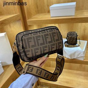 Tote Bag Factory Wholesale and Retail Canvas Female 2023 New Fashion Canvas Printed Broadband Single Shoulder Msenger Bag Versatile Three-layer Mobile Phone