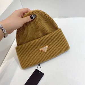 Luksusowy projektant czapki dzianiny męskie czapki unisex kaszmirowe litery Casual Skull Caps Fashion