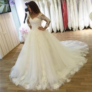 Princess Ball Gown Wedding Dresses 2023 Vestido de Noiva Manga Longa V Neck korsett bröllopsklänning med ärmar GC1130