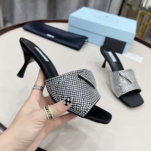 Sandali Scarpe eleganti da donna Sandalo da donna con tacco alto Designer di lusso Piattaforma Tacco Classico Triangolo Fibbia Cinturino alla caviglia impreziosito fondo piatto fabbrica 6.cmfollow