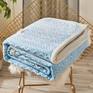 Blankets Nordic Style Coral Fleece Warm Bedspread Sofa Soft Breathable Throw Blanket Comforter Plaid el Home Decor 221130