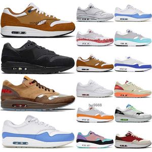 2023 Top Max 1 Rinnande skor för män Patta vågor 87 Mens Low Black Anniversary Red Royal Orange Obsidian Aqua Jewel University Sneakers Althletic