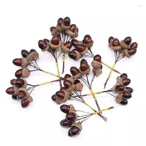 装飾的な花人工果物Acornsミニフォームフェイクナッツパインコーン野菜ベリーウェディングクリスマスツリーの装飾