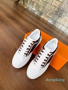 Le migliori scarpe casual che i clienti hanno spesso acquistato con articoli simili Sneakers di marca italiana Scarpe da ginnastica firmate bianche con paillettes di lusso Super Star3
