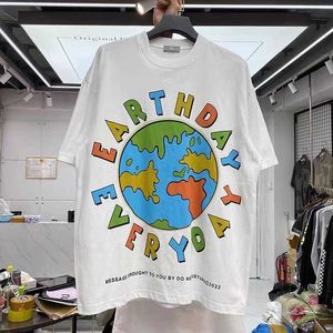 Men's T-Shirts Creative Cartoon Earth rainbow lettering print casual short-sleeved T-shirt man T221130