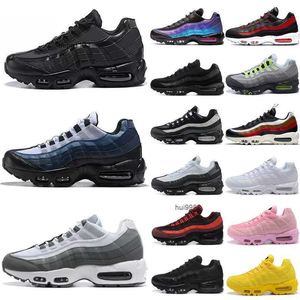 2023 Scarpe Scarpe da corsa Scarpe da ginnastica sportive Sneakers Triple Nero Bianco Grigio Rosso Walking Jogging Des Chaussure Og Neon Greedy Volt Khaki Uomo Donna