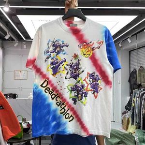 Camisetas masculinas Movimento criativo Bear impressão de tie-dye Processo de t-shirt de manga curta Men solto T221130