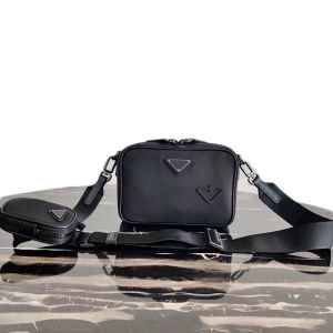 Wholesale Unisex messenger bag 2V H070 shoulder bags small wallet designer backpack high-quality nylon leather handbag coin purse