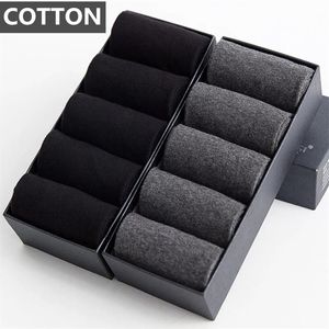 Mens Socks 10PairSlot Cotton Business Breattable High Quality Soft Fabric Solid Color Long Casumen 221130
