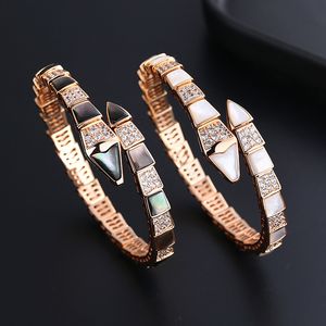 Charm Bracelets Exquisite Fashion Rose Gold Serpentine with Diamond-agate Opening Bracelet