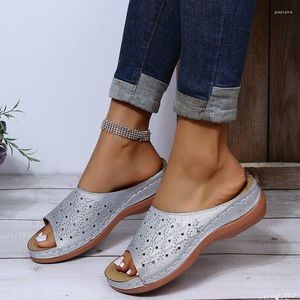 Wholesale Slippers Women Sandals 2022 Summer Wedge Slip On Shoes Female Thick Bottom Beach Drop Rome Retro Open Toe Slides