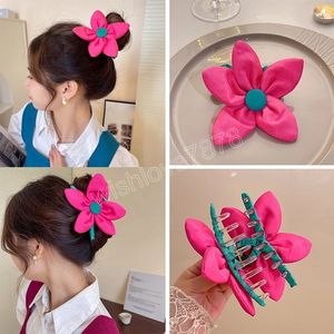 Capelli di fiori rosso rosa artiglio acrilico grande clip blu Hairpin Hairpin per donne Accessori per capelli barrette coreane