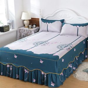 Set di biancheria da letto Set da 3 pezzi Tessili per la casa Lenzuolo con angoli con gonna Coprimaterasso Biancheria da letto stampata alla moda 2 pezzi Federe Copriletto morbido 221129