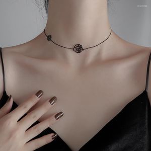 Choker Black High Collar Naszyjnik dla kobiet Camellia Flower Cute Gothic Jewelry Teenage Girls Summer Cool