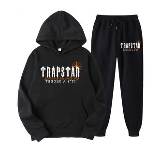 Herrsp￥riga h￶sten Trapstar m￤rke tryckt sportkl￤der m￤n 18 f￤rger varma tv￥ stycken Set Loose Hoodie Sweatshirt Pants Jogging 221130