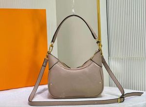 2022 Top-quality Armpit Bags Classic Leather Designer Handbags for Ladies Shoulder Bags Multi-Color Fashion Bags wholesale on Sale