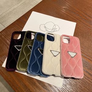 iPhone 14 Pro Max 13Pro 12Pro 13 12 11 PROMAX All Inclusive Plush P Phonesケースピンクの紫色のベルベットフォネケースの高級デザイナー電話ケース