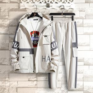 TRACKSUITS MÄNS LEASURE SUT SPRING LEGLEME HODED JACCH SPORTS PANTS Två stycken Set Men's Fashion Trend 220930