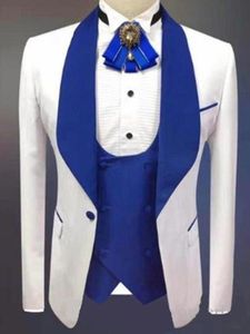 Tuxedos de casamento branco bonitos Men se adequa aos melhores ternos de xale azul real lapela fit