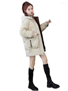 Trench da donna Cappotto in piumino di cotone beige da donna Parka lungo con cappuccio allentato 2022 Autunno Inverno Moda coreana Piccole ragazze Grandi tasche Abbigliamento