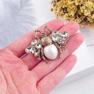 Broszki Bee Pearl Rhinestone Broszka Antique Toned Insect Pin Bug Biżuteria Stanik