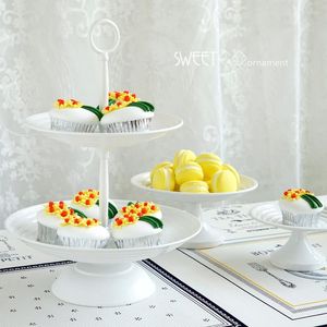 Bakeware Tools Cupcake Stand Display Holder Cake Hollow Out Edge Food Pography Tool Party Supplier