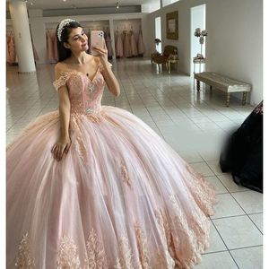 2023 hellrosa Quinceanera Kleider mit Spitzenapplikation Perlen von den Schulterkugelgurten Süße 16 Geburtstagsfeier Prom Formal Abend Kleidung Vestidos 403 403