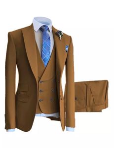 Handsome Caramel color Wedding Tuxedos Men Best Suits Peak Lapel Sim Fit Men Party Groomsmen Suits