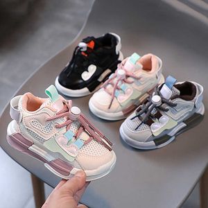 Sneakers 2023 New Fashion Baby Casual Shoes for Kid Andas Mesh Sportskor för pojkar Flickor Mjuk botten Barn Löparskor Tenis T220930