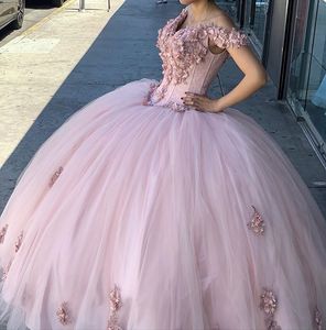 2022 Rosa Quinceanera Kleider Ballkleid Schulterfrei Spitze Applikationen Perlen 3D Blumen Blumen Tüll Prinzessin Kleid Sweet 16 Vestido De 15 Anos Quinceanera